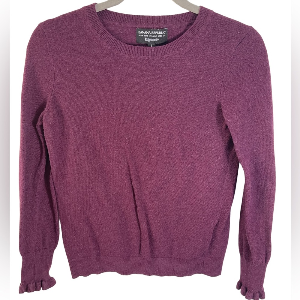Banana Republic Maroon shirt with frilly sleeves